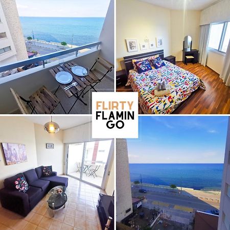 Flirty Flamingo Seaview Seafront Apartment Larnaca Extérieur photo